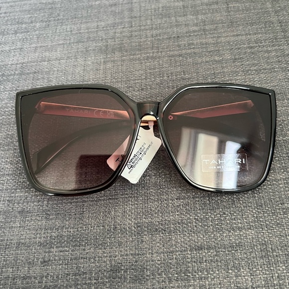 NWT TAHARI SUNGLASSES EYEWEAR ACCESSORY - Picture 2 of 6